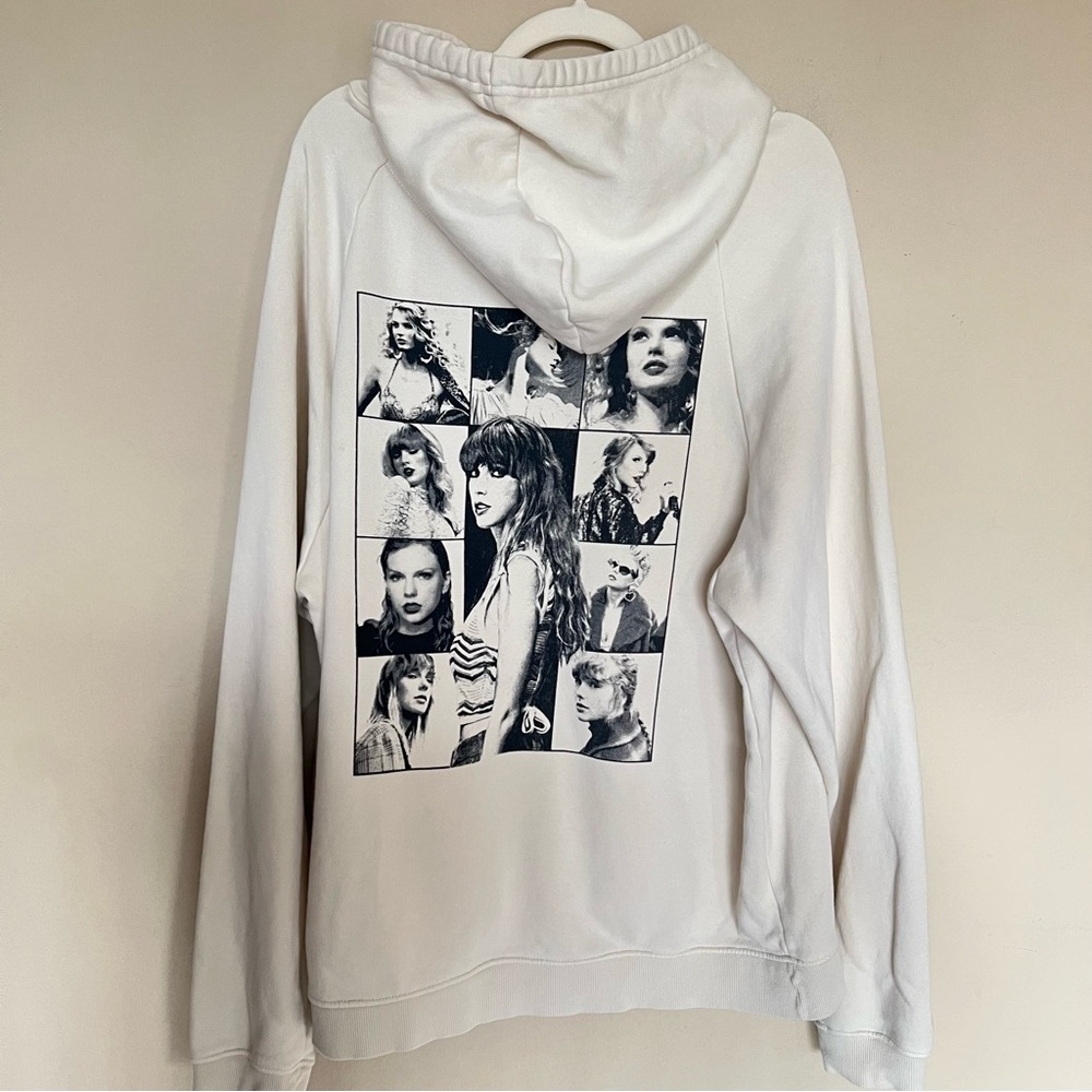 Taylor Swift The Eras Tour Hoodie Graphic XL Authentic Concert Merchandise